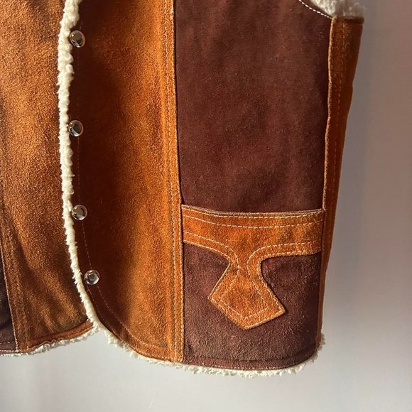 VINTAGE LEATHER SHEARLING-STYLE WESTERN SUEDE BROWN VEST ADULT SIZE 40 - Picture 5 of 6